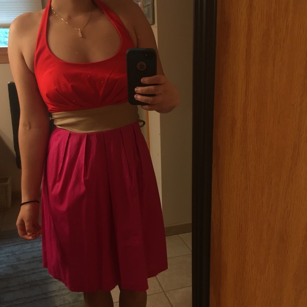 Spring halter Dress - Picture 5 of 5